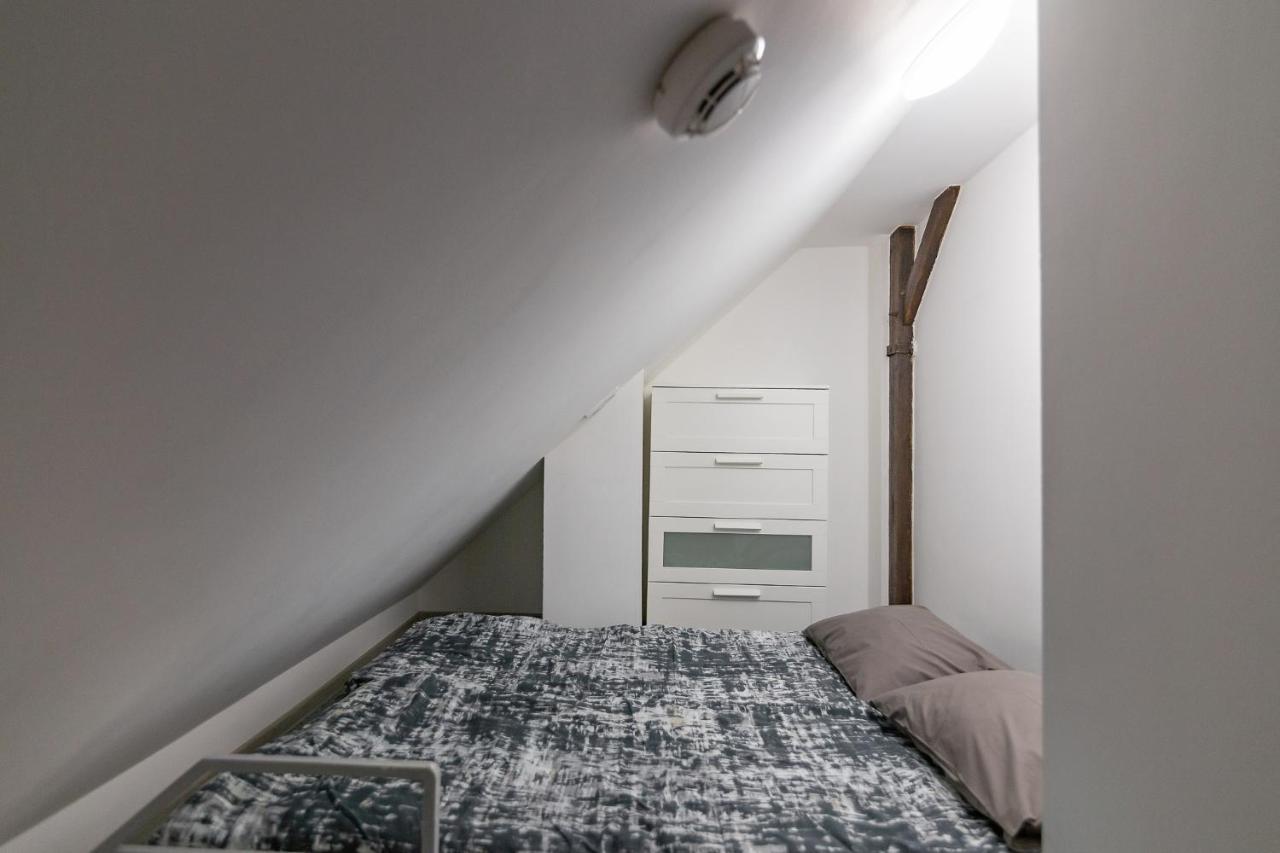 Apartamenty Niedaleko Dworca Od Wroclawapartament-Pl 외부 사진
