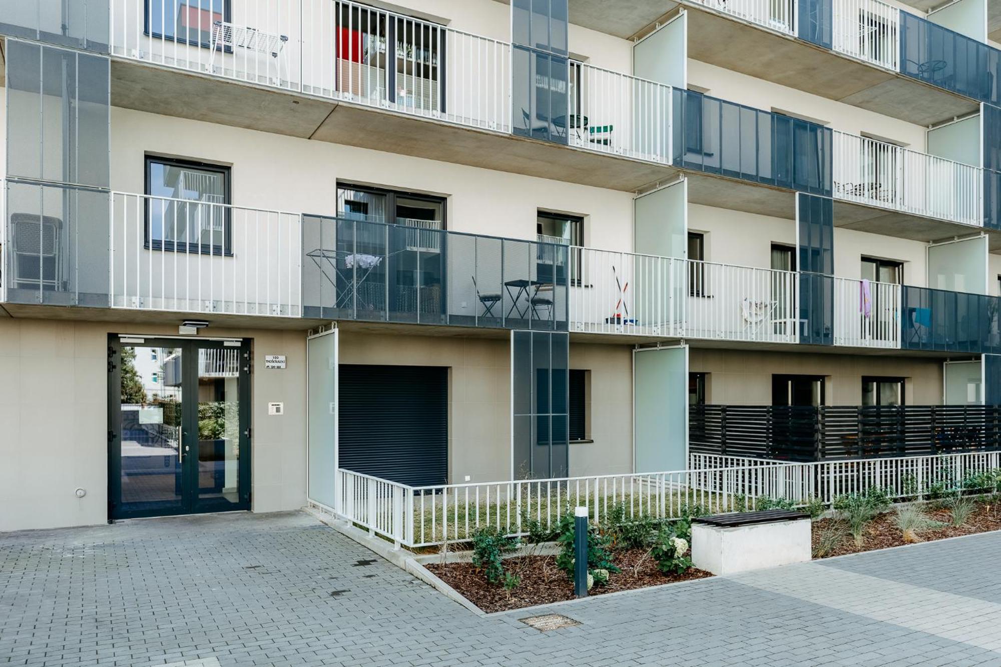 Apartamenty Niedaleko Dworca Od Wroclawapartament-Pl 외부 사진